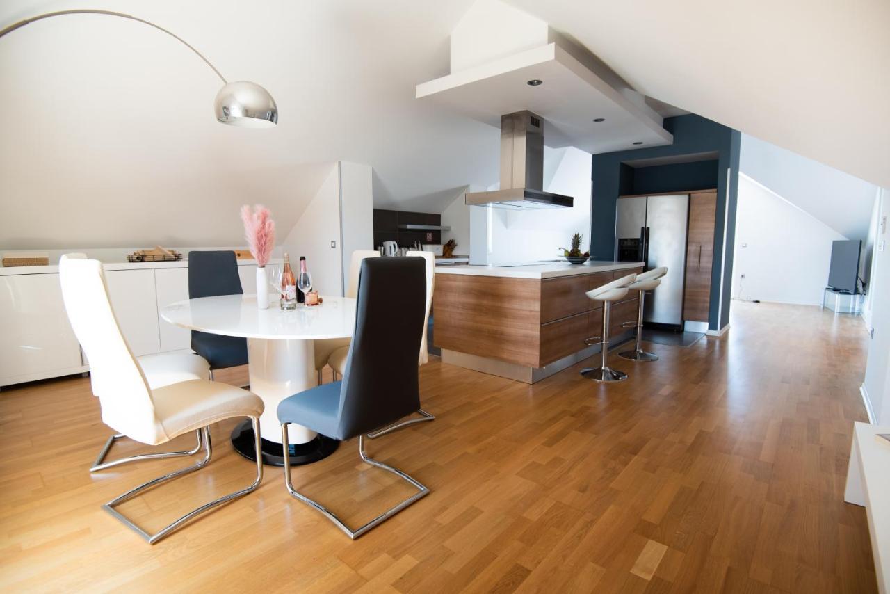 Apartment Milic - By The Sea *